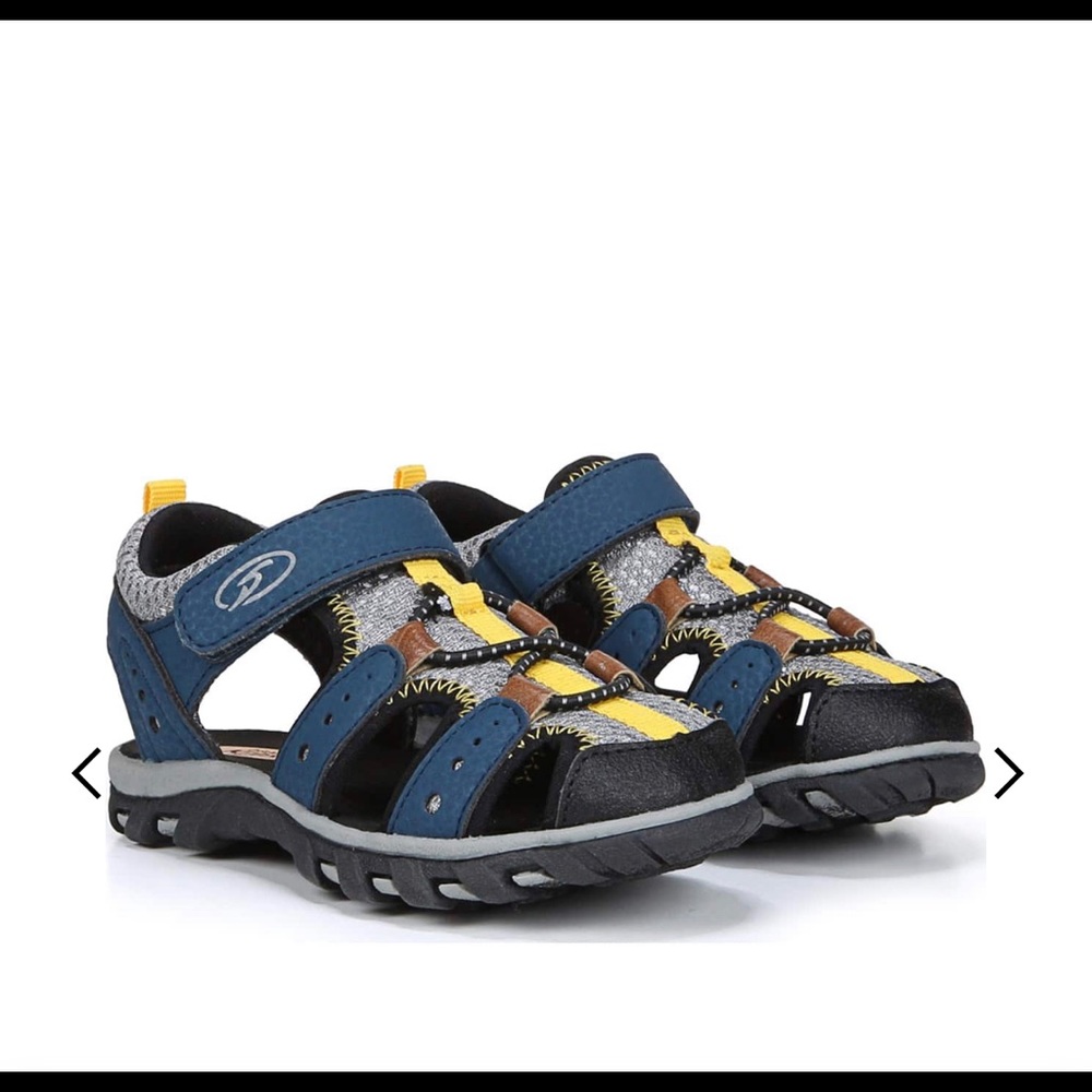 Kid sandals